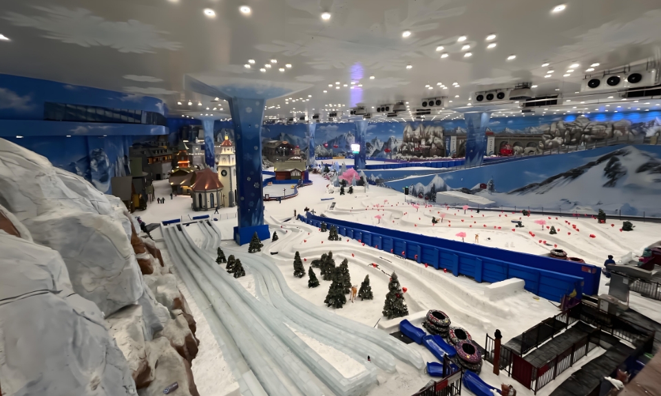 上海顶级比赛级滑雪馆:成人挑战运动赛首选场馆